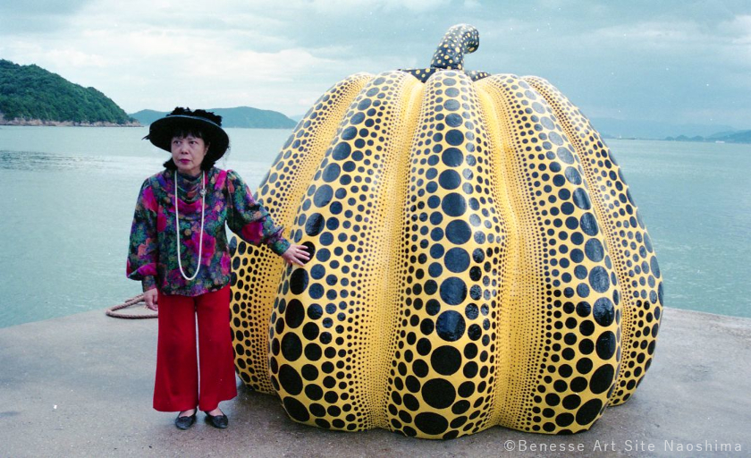 Yayoi Kusama's pumpkins land in downtown Milan - Domus